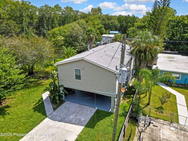5610 Ramada Street, Weeki Wachee, FL 34607