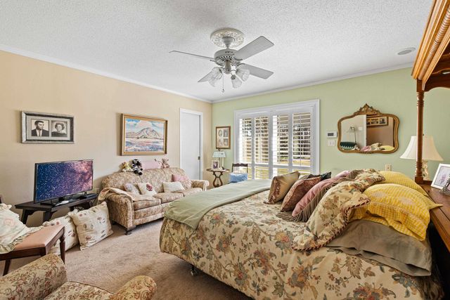 2206 E Pinecrest Drive, Atlanta, TX 75551