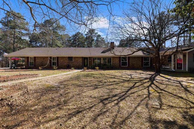 2206 E Pinecrest Drive, Atlanta, TX 75551