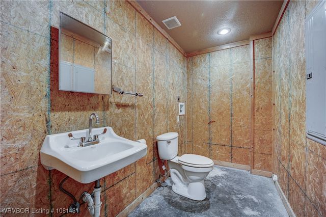 1324 Sandstone Drive, Van Buren, AR 72956