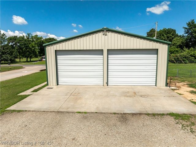 1324 Sandstone Drive, Van Buren, AR 72956