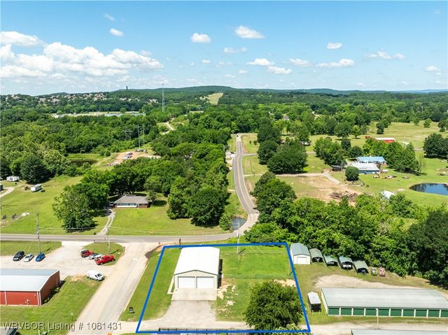 1324 Sandstone Drive, Van Buren, AR 72956