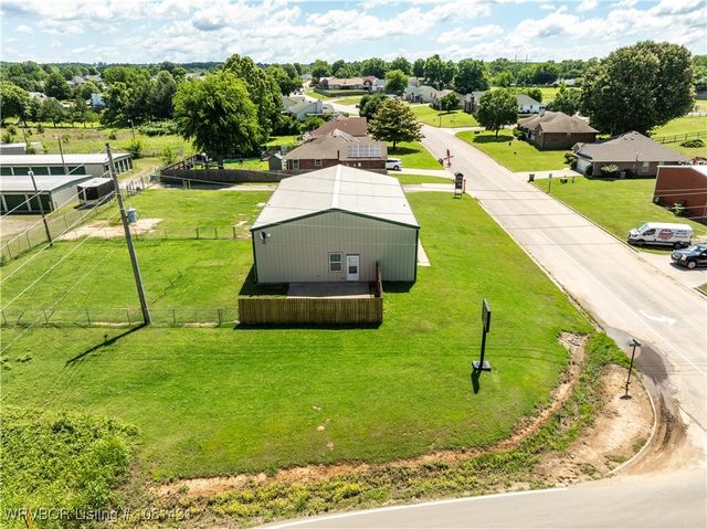 1324 Sandstone Drive, Van Buren, AR 72956