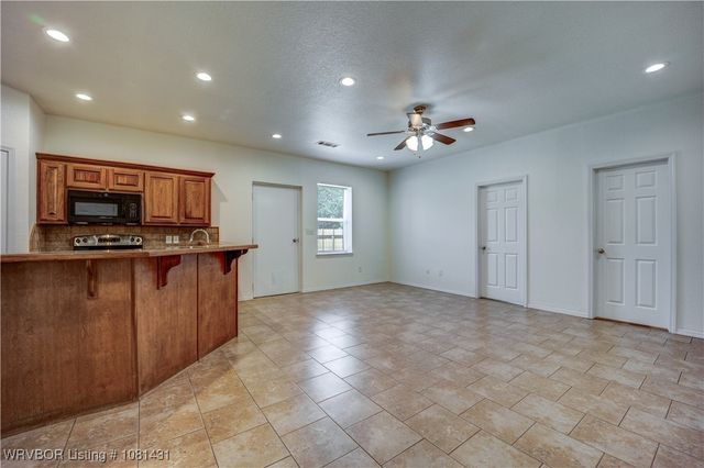1324 Sandstone Drive, Van Buren, AR 72956