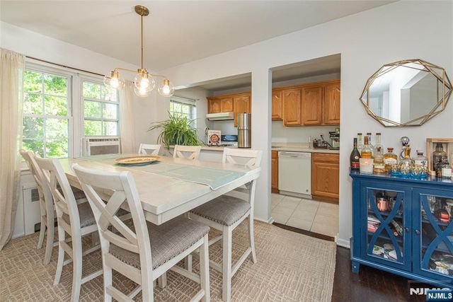 15 Wedgewood Drive 85, Verona, NJ 07044