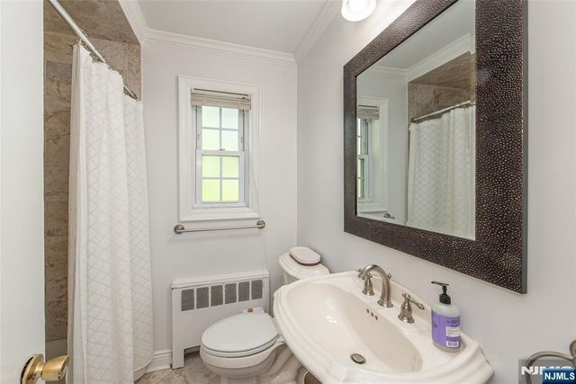 15 Wedgewood Drive 85, Verona, NJ 07044