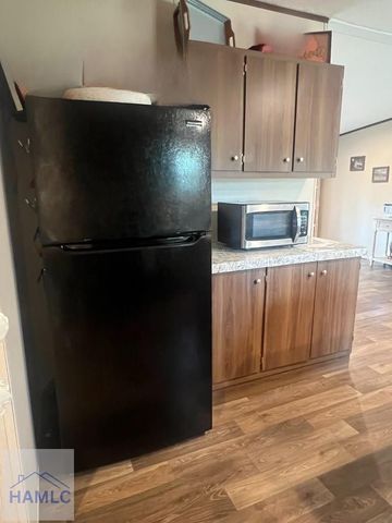 308 Cowboy Road, Jesup, GA 31545