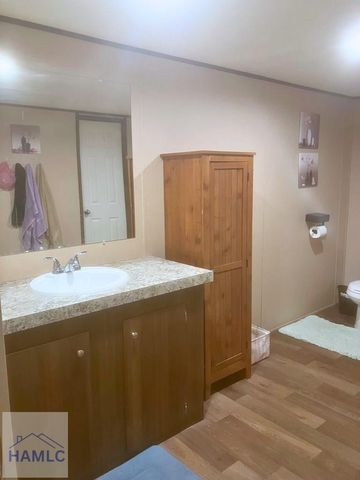 308 Cowboy Road, Jesup, GA 31545