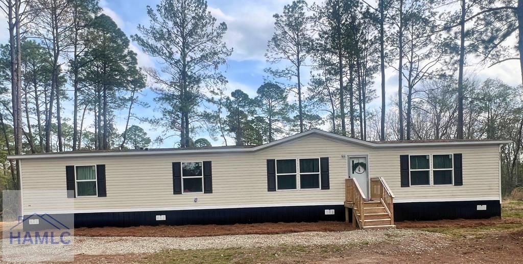 308 Cowboy Road, Jesup, GA 31545