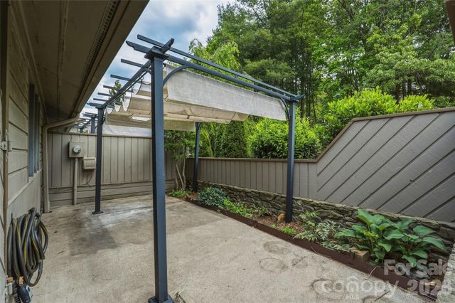 201 Timber Drive, Asheville, NC 28804