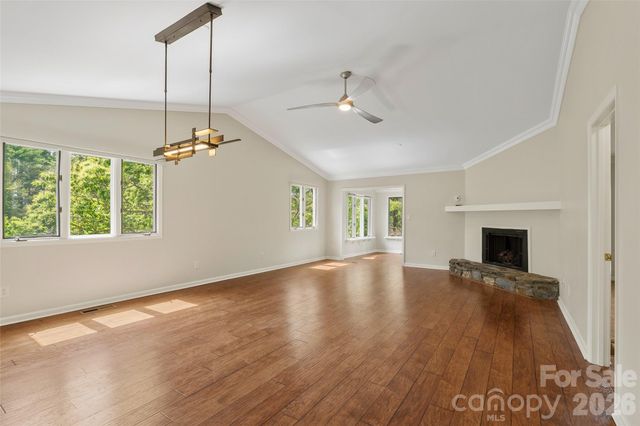 201 Timber Drive, Asheville, NC 28804