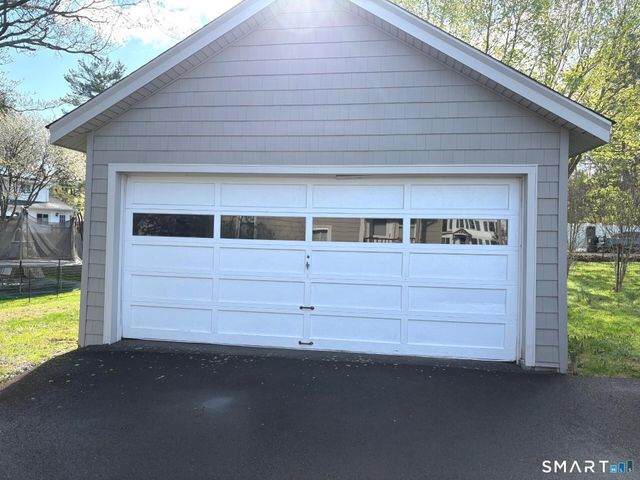 30 Wooster Heights, Danbury, CT 06810