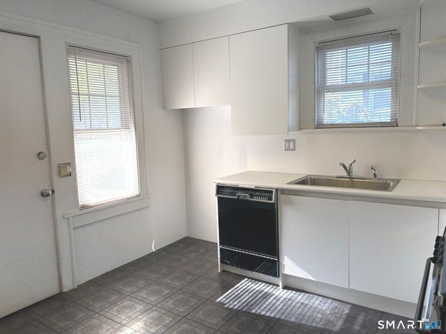 30 Wooster Heights, Danbury, CT 06810