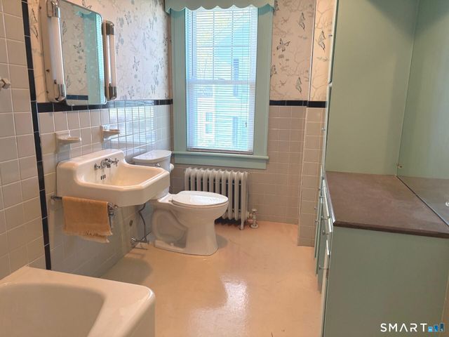 30 Wooster Heights, Danbury, CT 06810