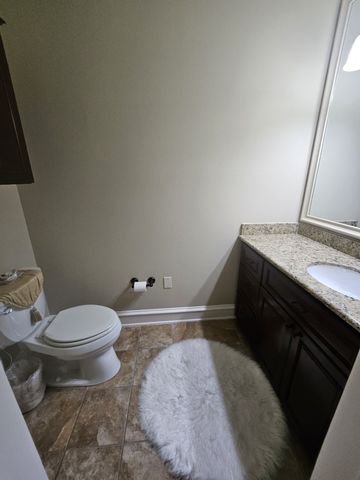 301 Watermere Drive 222, Southlake, TX 76092