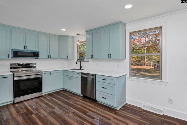 411 Chapel Road, West Columbia, SC 29172