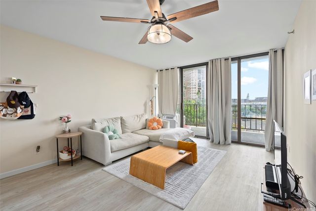 98-402 Koauka Loop 314, Aiea, HI 96701