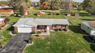 2140 S Fairview Drive, Shelbyville, IN 46176