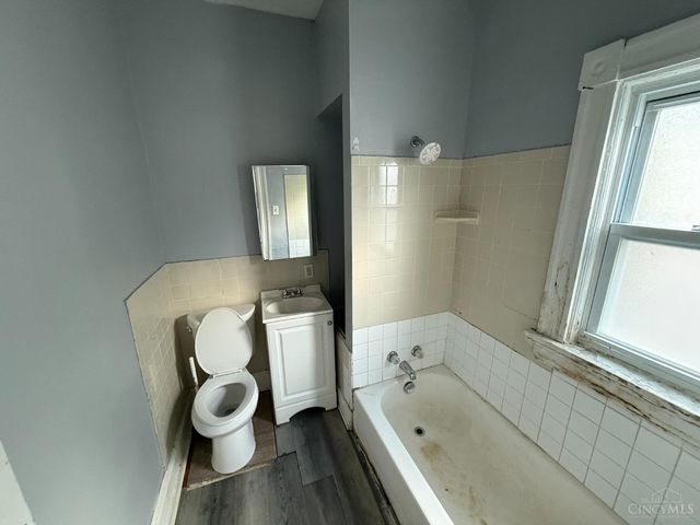 3533 Evanston Avenue, Cincinnati, OH 45207