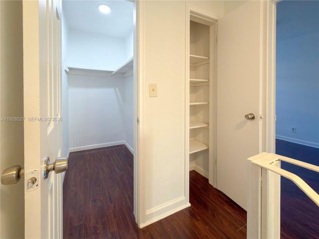 2448 SW 42nd Ave 2G, Fort Lauderdale, FL 33317