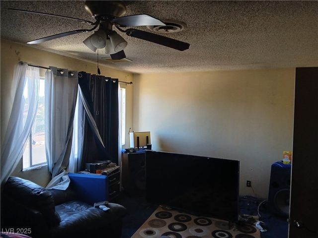 4200 Coran Lane, Las Vegas, NV 89108