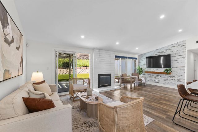 3451 Lockwood Dr, San Diego, CA 92123