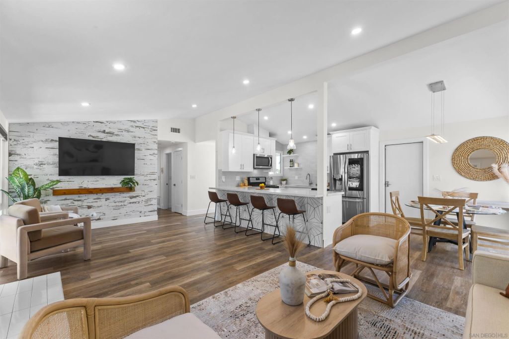 3451 Lockwood Dr, San Diego, CA 92123