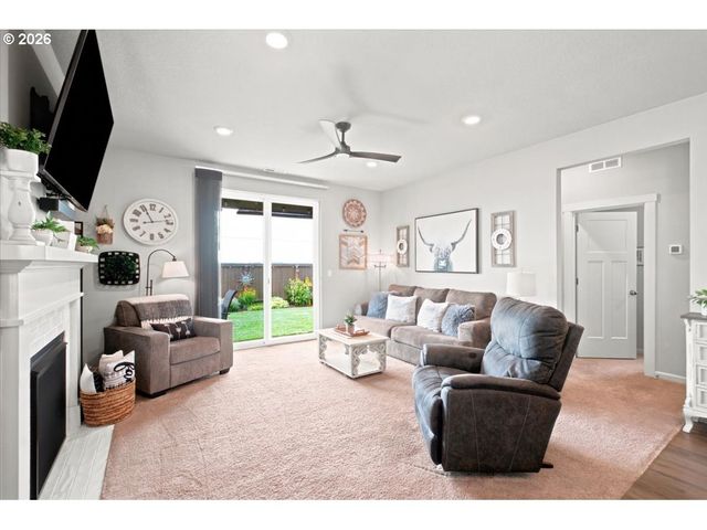 1654 NOLAN Ave, Albany, OR 97322