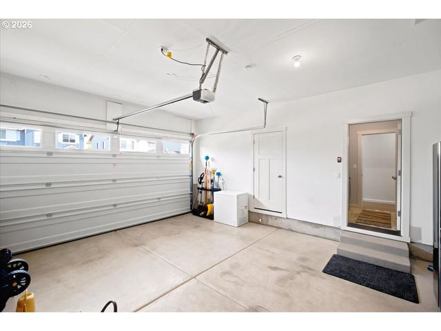1654 NOLAN Ave, Albany, OR 97322