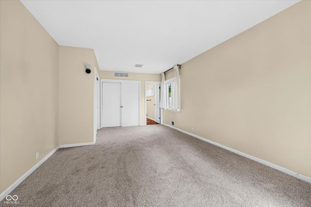 720 Golf Club Road, Anderson, IN 46011