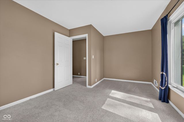 720 Golf Club Road, Anderson, IN 46011