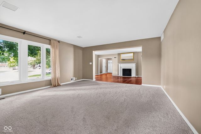720 Golf Club Road, Anderson, IN 46011