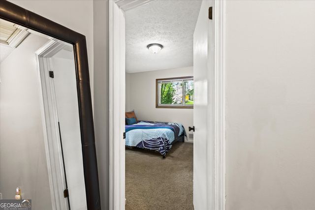 1694 Rhonda Lane, Stone Mountain, GA 30087