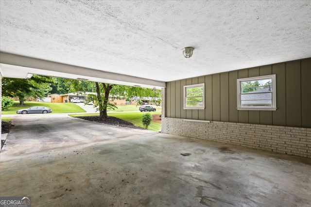 1694 Rhonda Lane, Stone Mountain, GA 30087