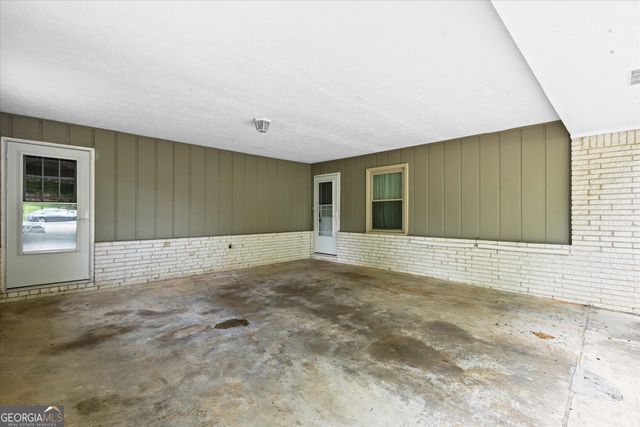1694 Rhonda Lane, Stone Mountain, GA 30087
