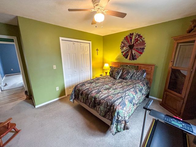 10443 County Road 6690, West Plains, MO 65775