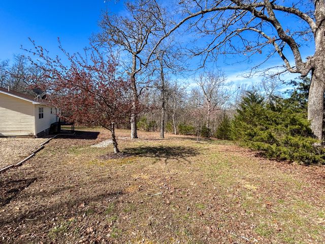 10443 County Road 6690, West Plains, MO 65775