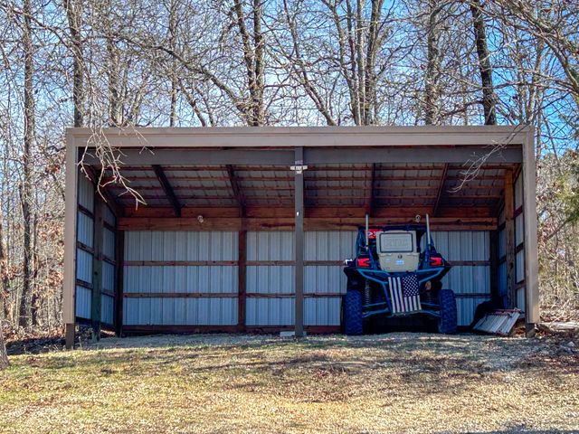 10443 County Road 6690, West Plains, MO 65775