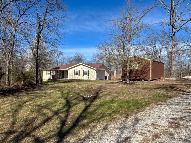 10443 County Road 6690, West Plains, MO 65775