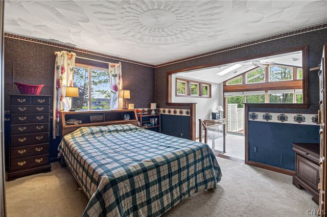 7 Homestead Road West, New Hartford, NY 13323