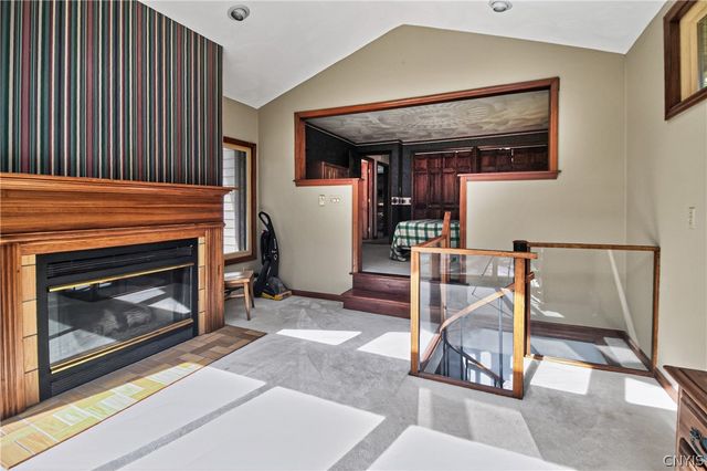 7 Homestead Road West, New Hartford, NY 13323