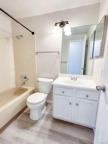 4205 E 119th Place C, Thornton, CO 80233