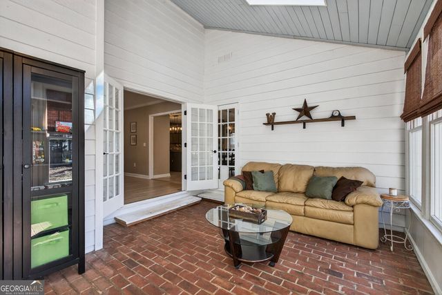 718 Robert Way, Powder Springs, GA 30127