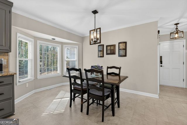 718 Robert Way, Powder Springs, GA 30127