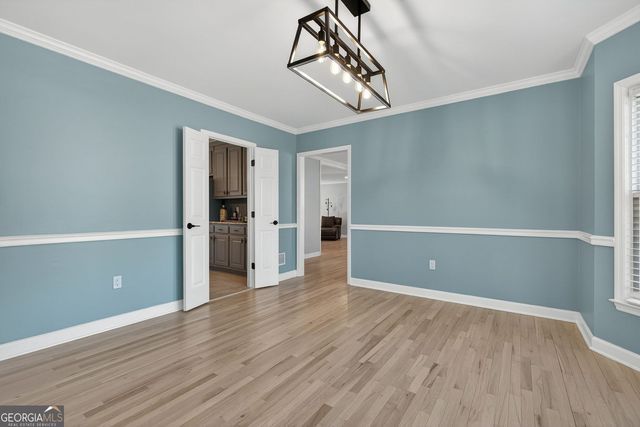 718 Robert Way, Powder Springs, GA 30127