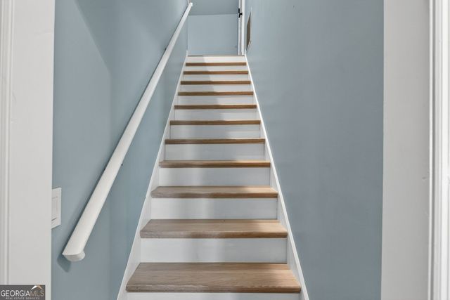 718 Robert Way, Powder Springs, GA 30127