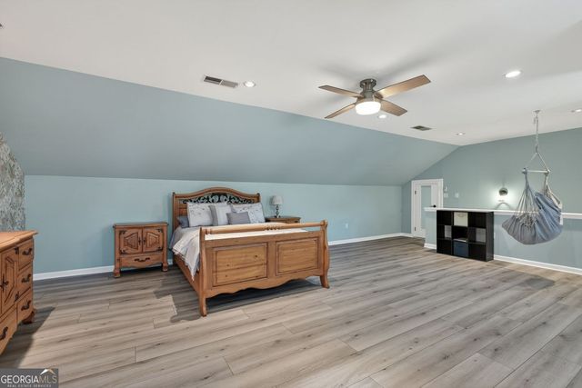 718 Robert Way, Powder Springs, GA 30127