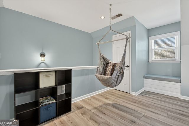 718 Robert Way, Powder Springs, GA 30127