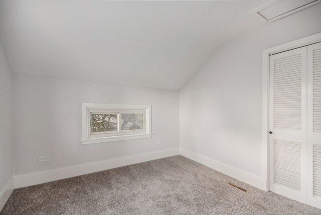 790 Hillview Avenue, West Chicago, IL 60185