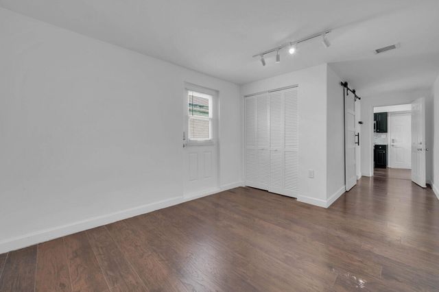 2517 Rodman Street, Hollywood, FL 33020
